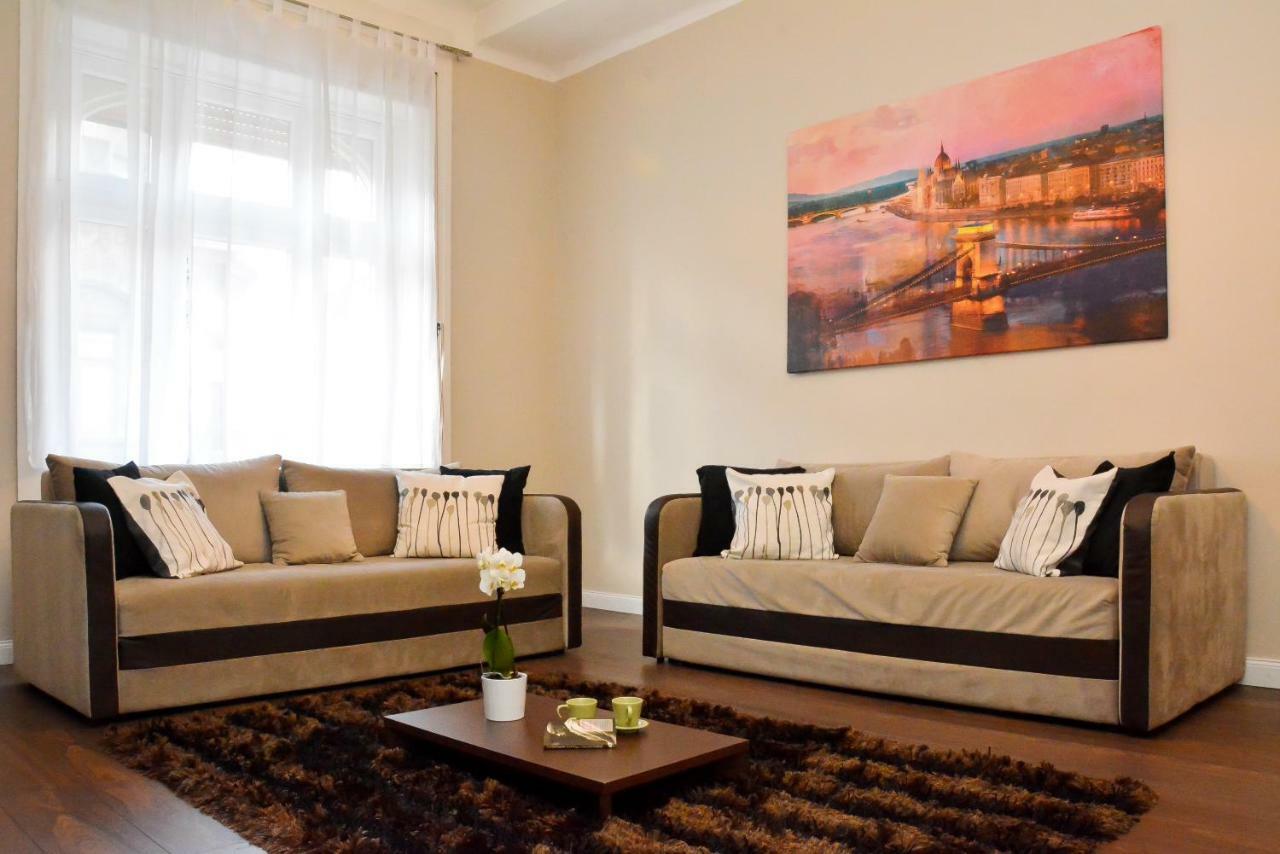 Apartment W35 *